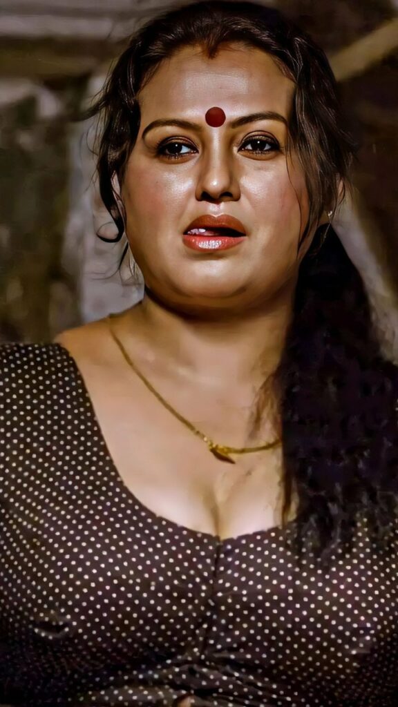 Hot aunty blouse 10
