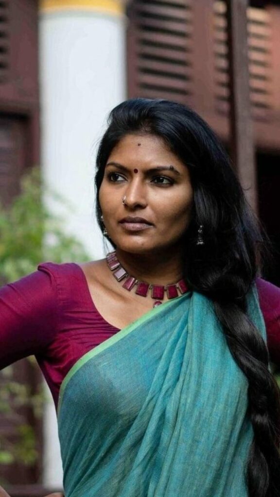 Hot aunty blouse 13