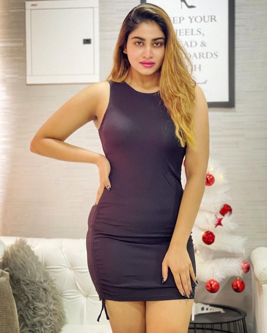 shivani narayanan hot shivani narayanan hot photo