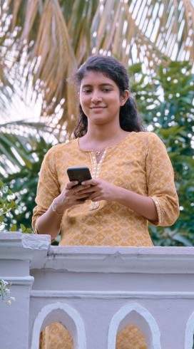 Meetha Raghunath 16