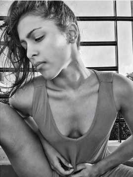 Samyuktha hegde sexy cleavage images