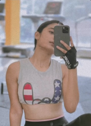 Chaithra j achar hot 1