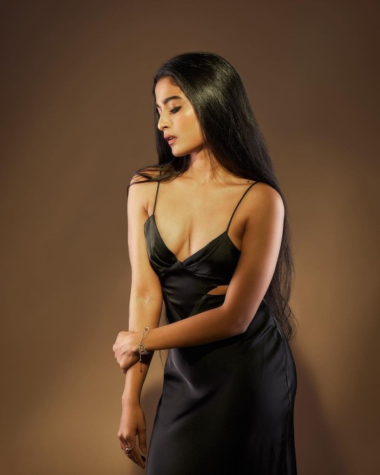 Chaithra j achar hot 12